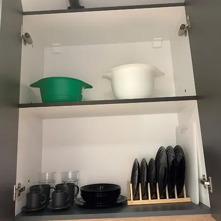 Noir & Honey - 10 Mins Walk To Center 公寓