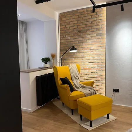 Apartment Noir&honey, 10min Walk To Center *