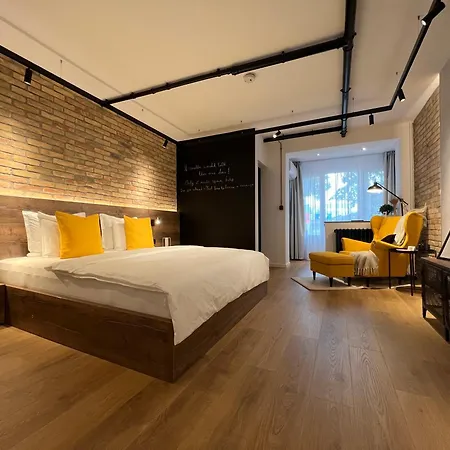 Noir&honey, 10min Walk To Center * Timişoara