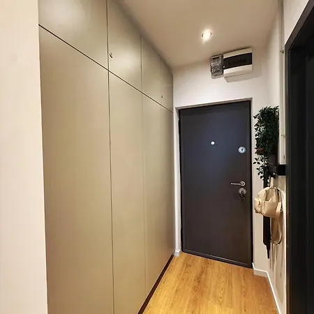 Noir&honey, 10min Walk To Center Timişoara