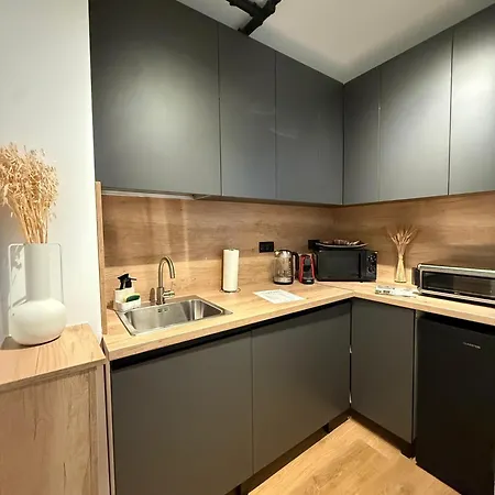 Noir&honey, 10min Walk To Center