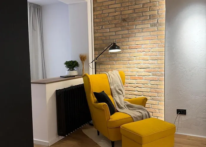 公寓 Noir & Honey - 10 Mins Walk To Center *