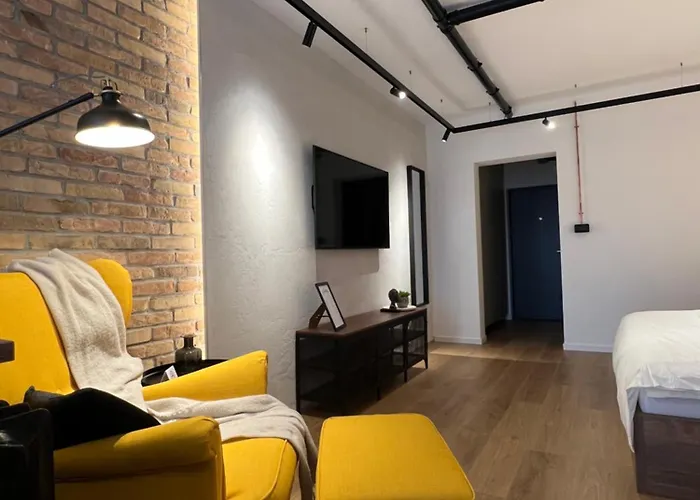 Apartamento Noir & Honey - 10 Mins Walk To Center